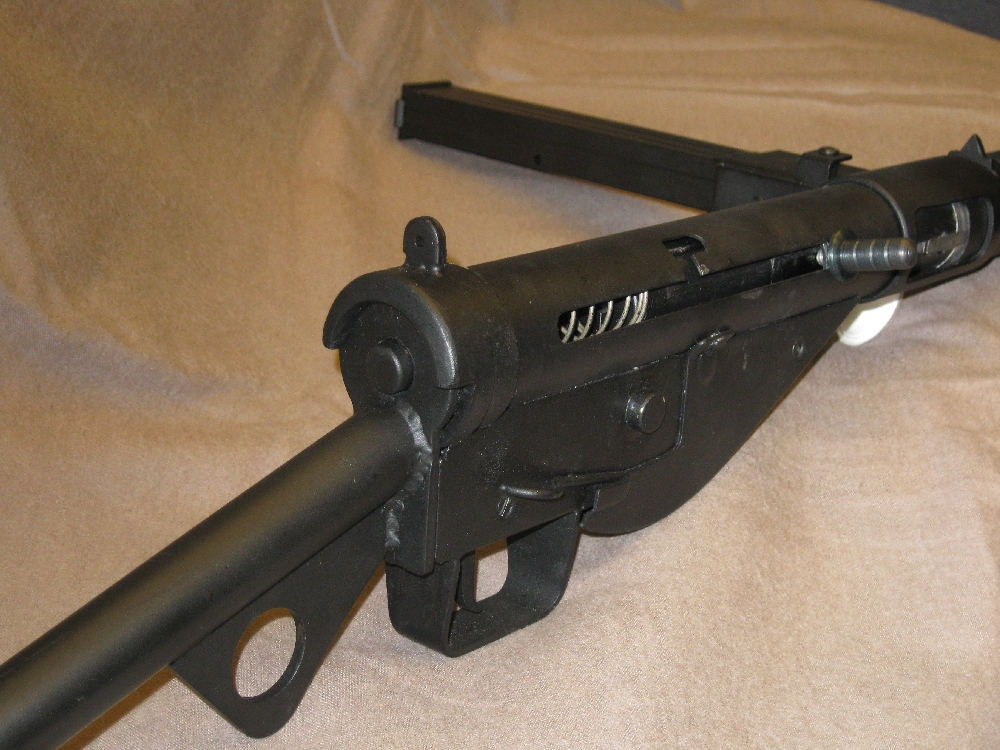 Waloryzowany Sten Mk II 3